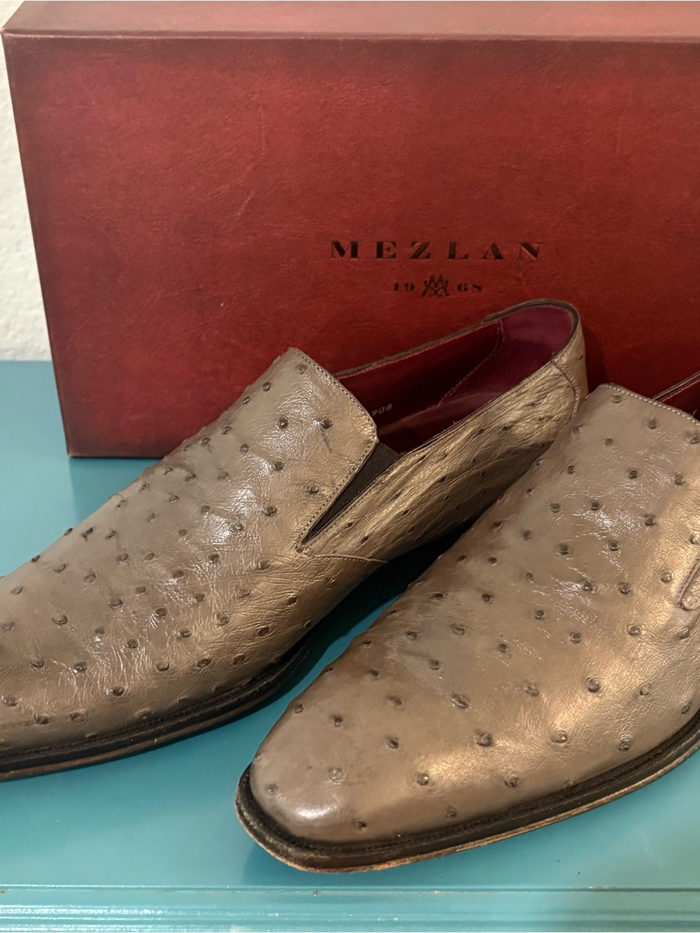 Mezlan Genuine Ostrich Leather Slip-On Dress Shoes Grey Size 10 W/ Box & Trees